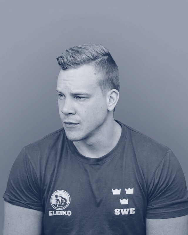 Oscar Björk, coach för svenska landslaget i styrkelyft